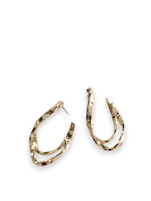 Brass irregular trend stud earring