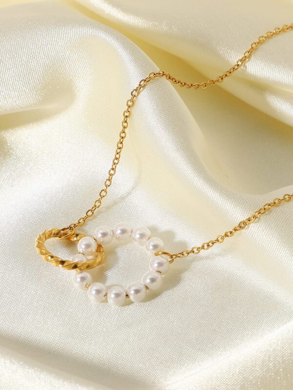 Stainless steel imitation pearl round dainty necklace - Image 2