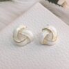 Zinc alloy shell flower trend stud earring - Image 2
